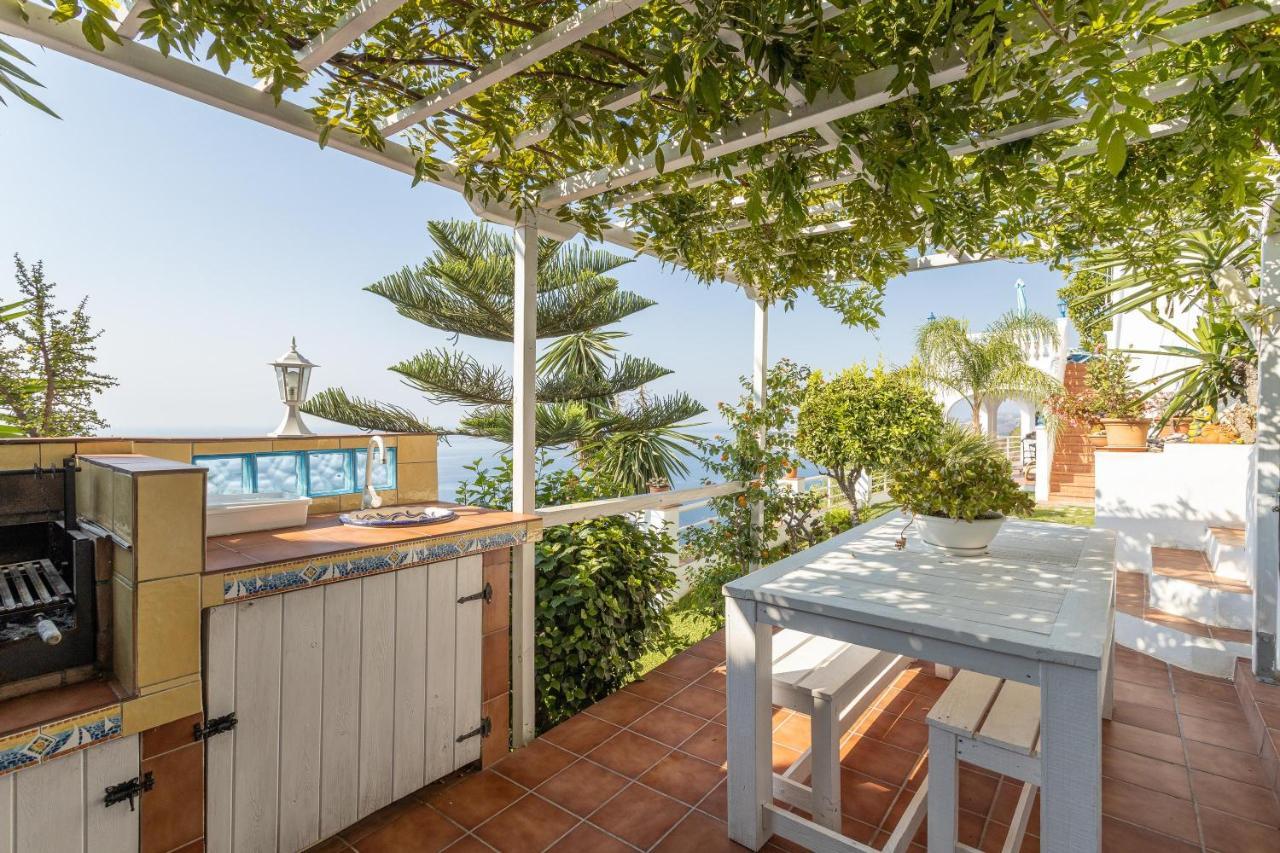 Villa Buganvilla En Salobreña Eksteriør billede