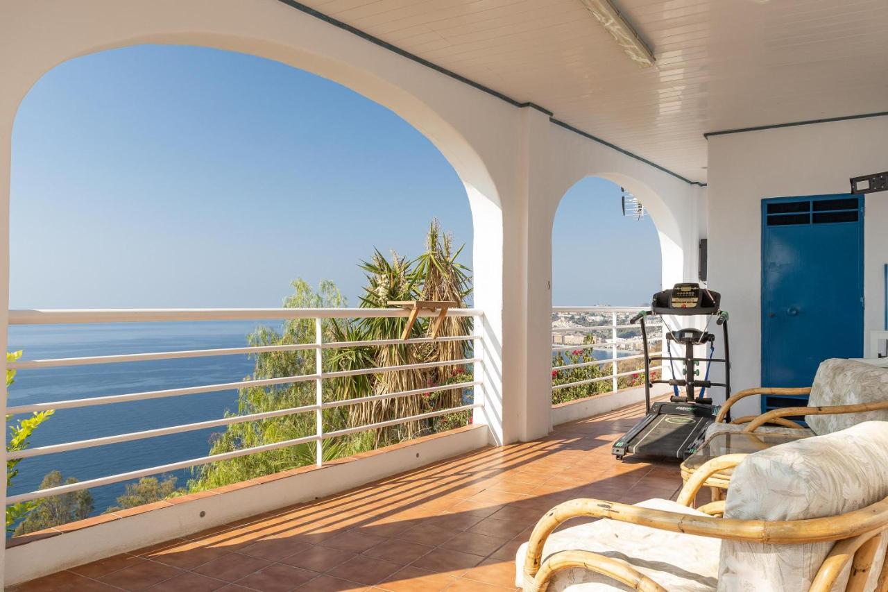 Villa Buganvilla En Salobreña Eksteriør billede